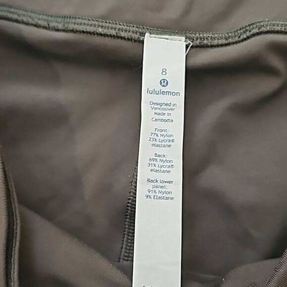 Lululemon cropped leggings size 8 - Picture 7 of 10
